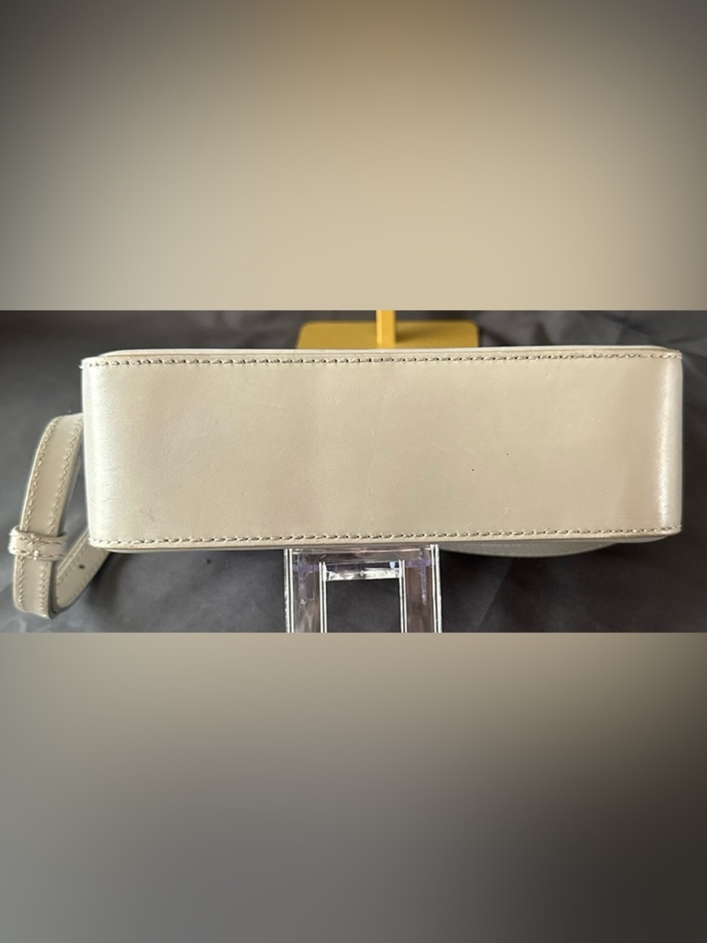 Furla camera bag that needs rehab - Picture 7 of 11